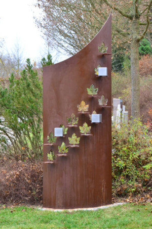 Cortenstahl mit Aluminium