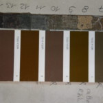 Freigelegte Farbtreppe zur Dokumentation der Originalfarbschichten